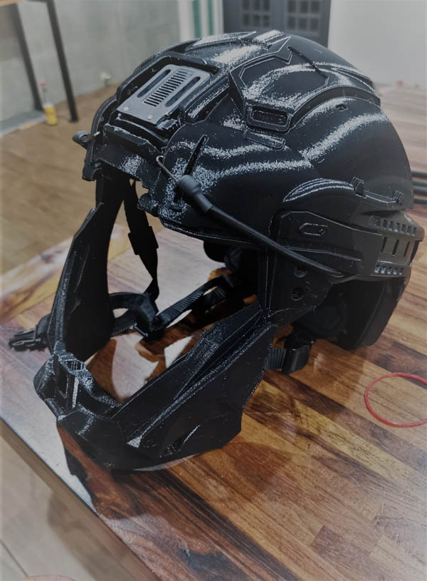 SRUがタクティカルヘルメットの進捗を報告 | Fruitful Hobby